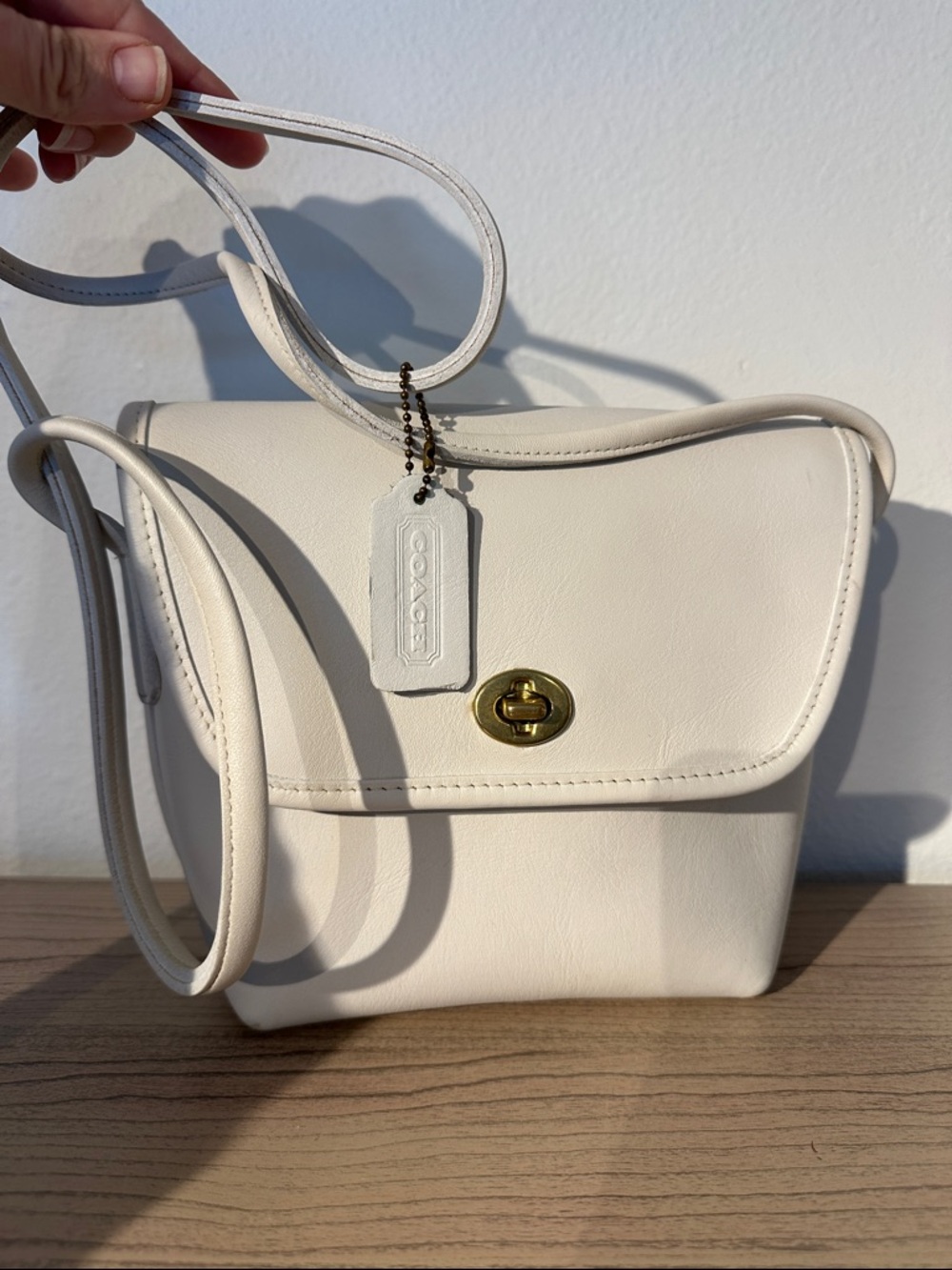 Vintage Coach Legacy Quincy Bag #9919 Bone Glove tanned Leather Crossbody